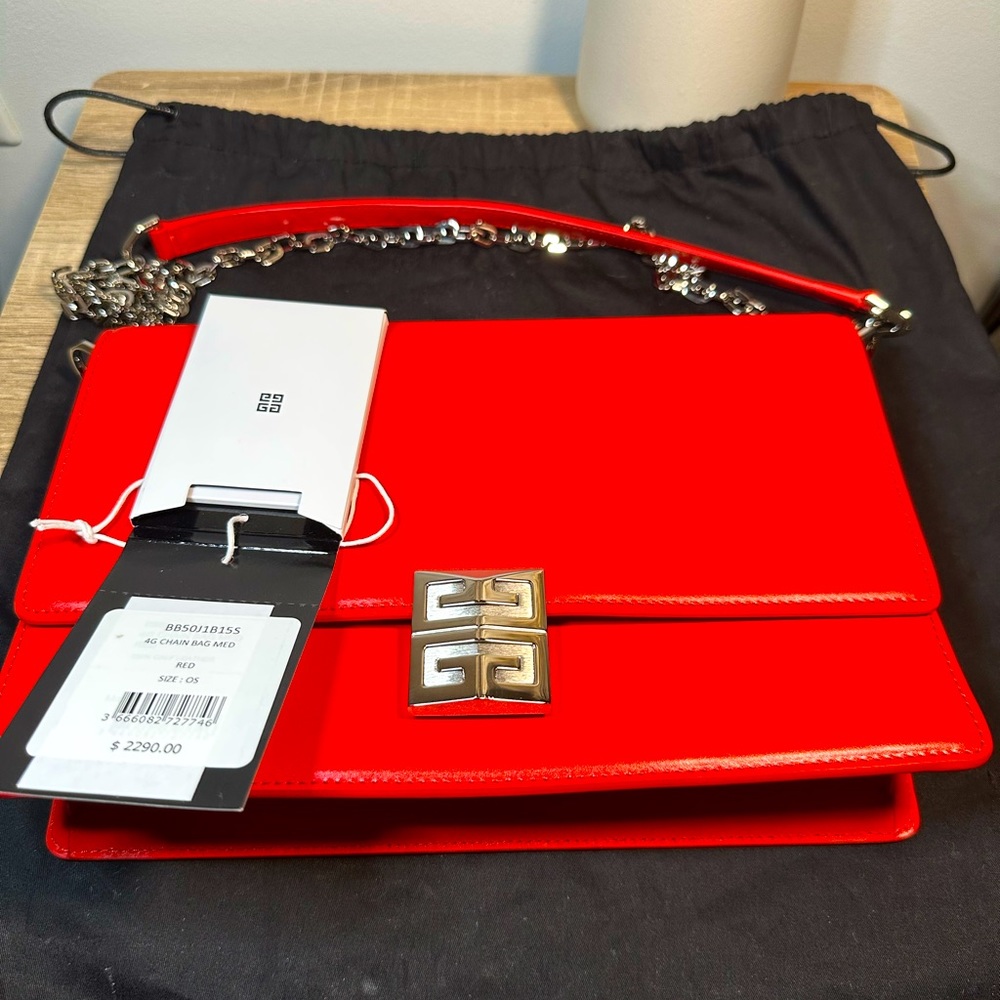 Givenchy medium 4g Bag